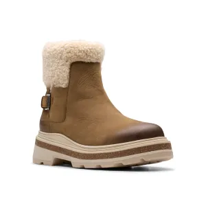 Clarks Hencroft Madi Waterproof Warmlined Boot Women's