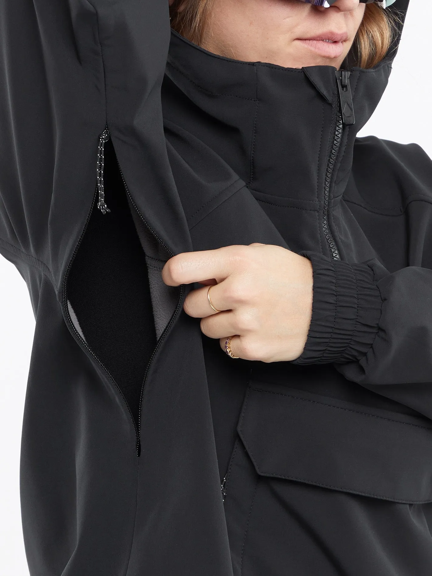 Sinter Bonded Stretch Jacket - BLACK