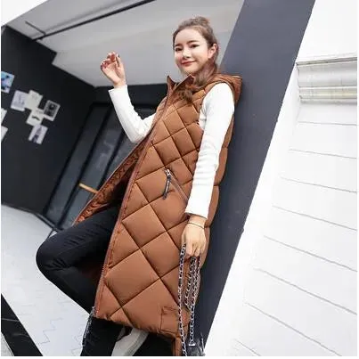 Women's Vintage Long Sleeveless Down Vest with Hood and Zipper | Ideal for Autumn/Winter